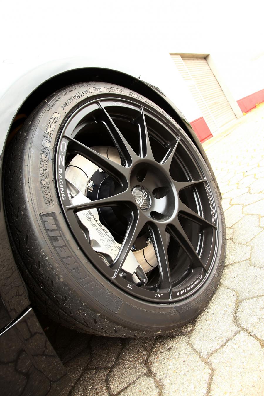  BMW 1-Series M RS by Alpha-N 2012 года  (фото 6 из 12)